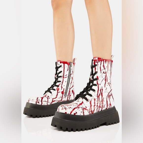Dolls Kill TRICKZ N' TREATZ SCREAM QUEEN COMBAT BOOTS Size 9 Platform Gothic - Picture 11 of 15